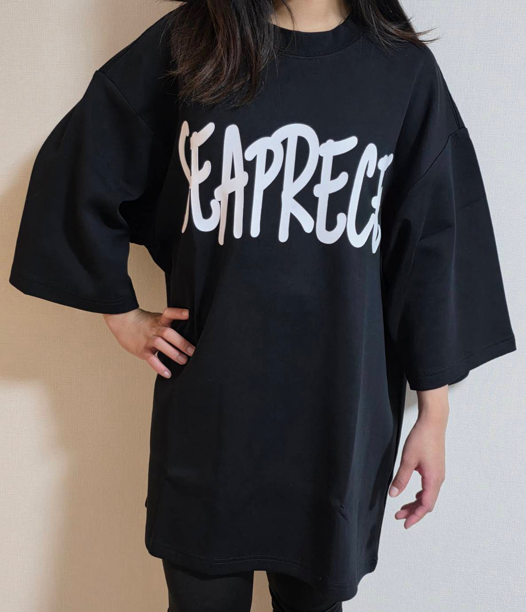 半袖Tシャツ（オーバーサイズ）